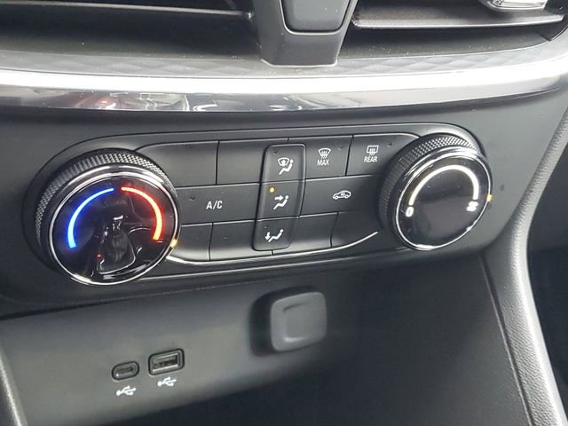 Certified 2025 Buick Encore GX Preferred image 27