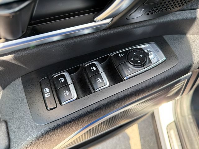 Used 2023 Kia Telluride SX X-Line AWD/4WD image 16