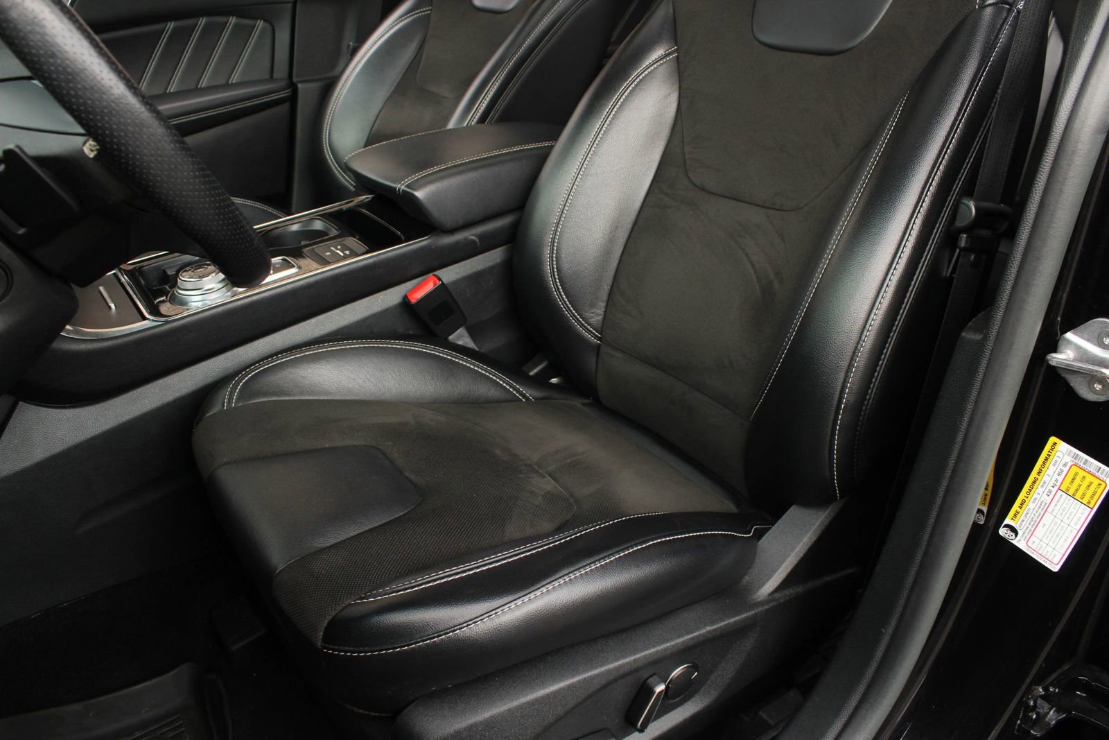 Used 2019 Ford Edge ST w/ Equipment Group 401A image 16