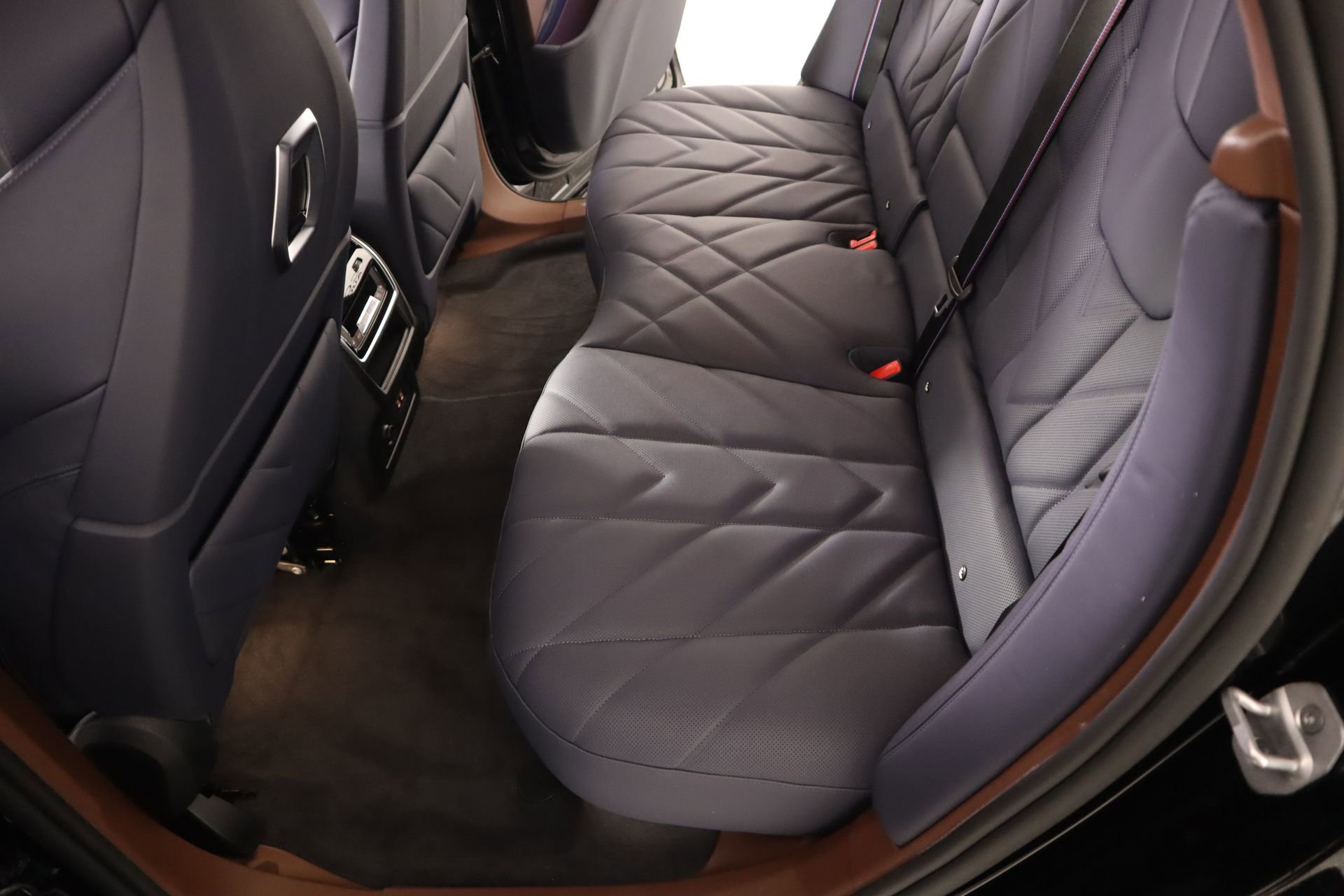 New 2026 BMW XM Label Red image 12