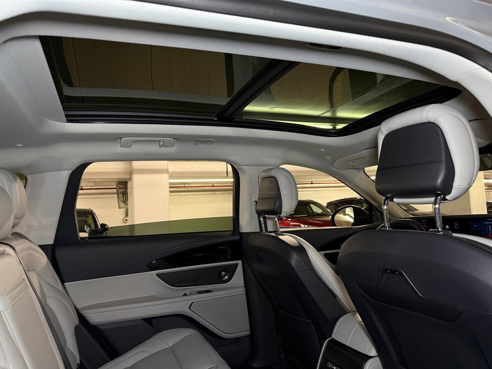 New 2026 Lincoln Nautilus Premier w/ Equipment Group 102A image 8