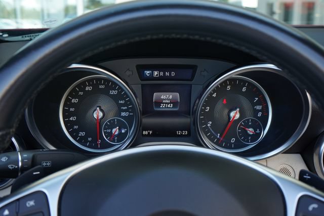Used 2020 Mercedes-Benz SLC 300 image 25