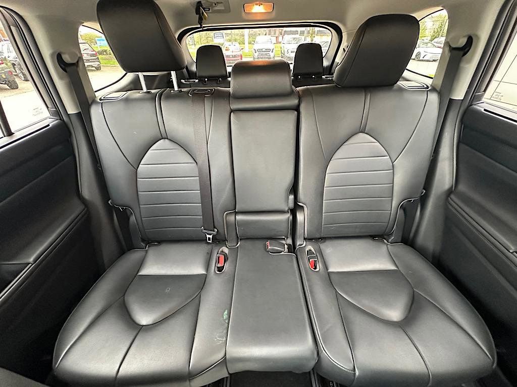 Certified 2020 Toyota Highlander XLE image 26