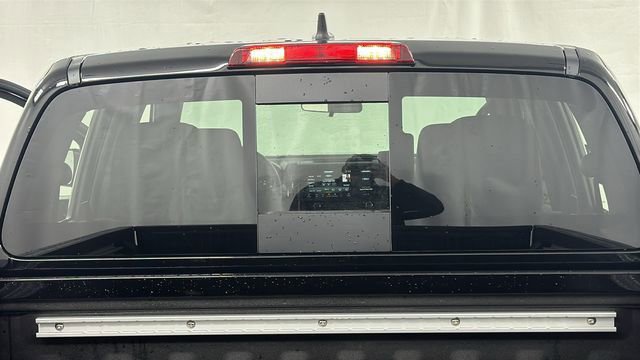 New 2026 Nissan Frontier PRO-4X w/ Pro-4x Convenience Package image 16