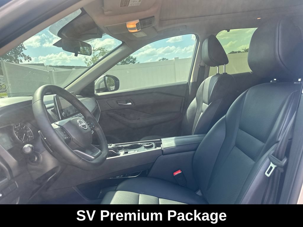 Used 2025 Nissan Rogue SV w/ SV Premium Package AWD/4WD image 11