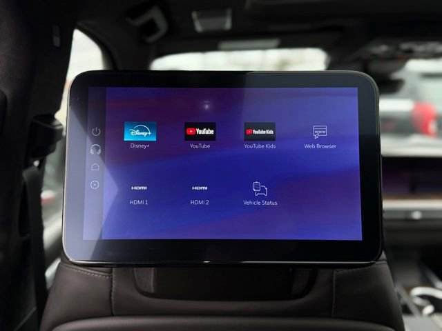 Used 2026 Cadillac Escalade Platinum Sport image 26