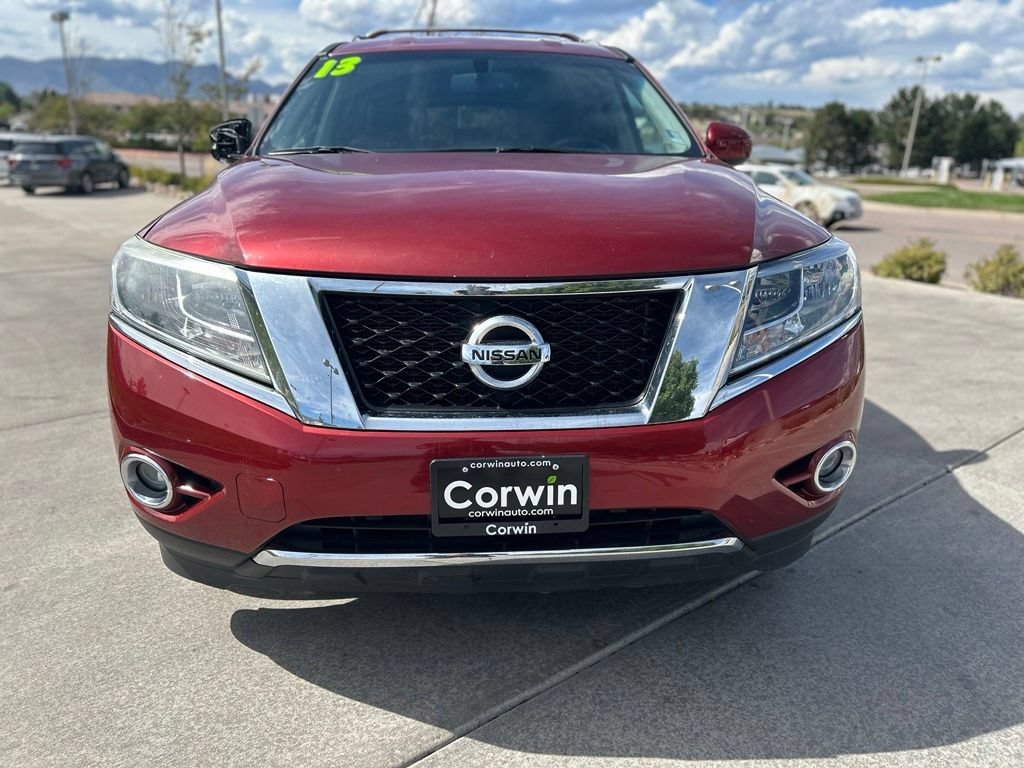 Used 2013 Nissan Pathfinder SL AWD/4WD image 2