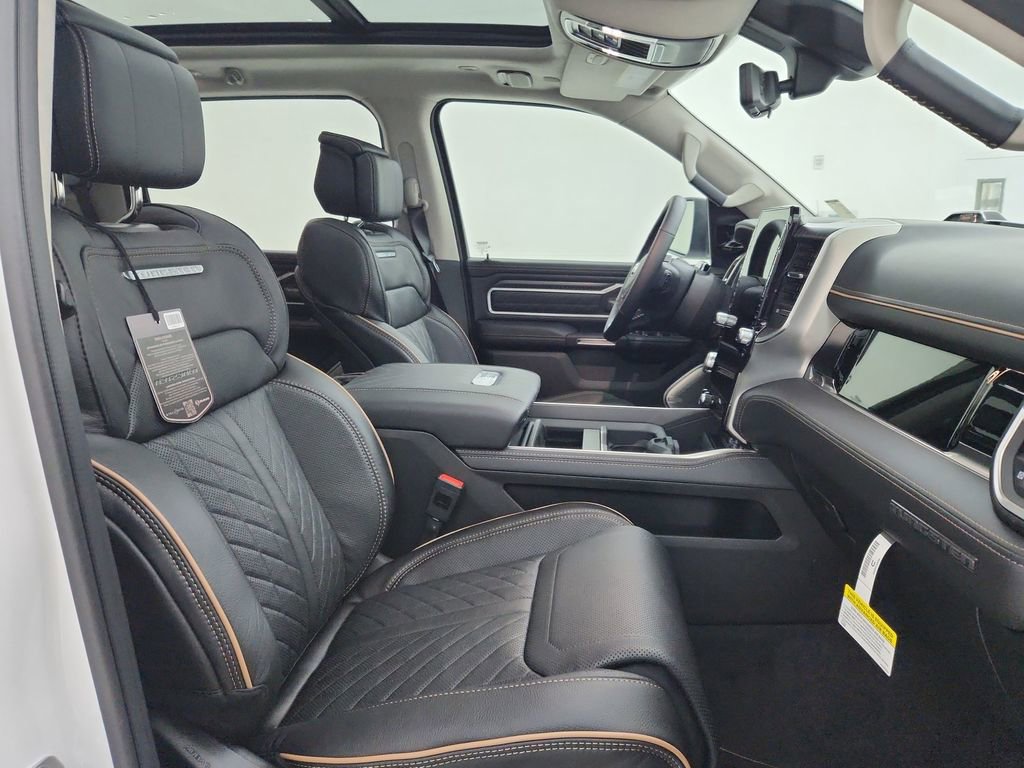 New 2026 RAM 1500 Tungsten w/ Trailer Tow Group image 18