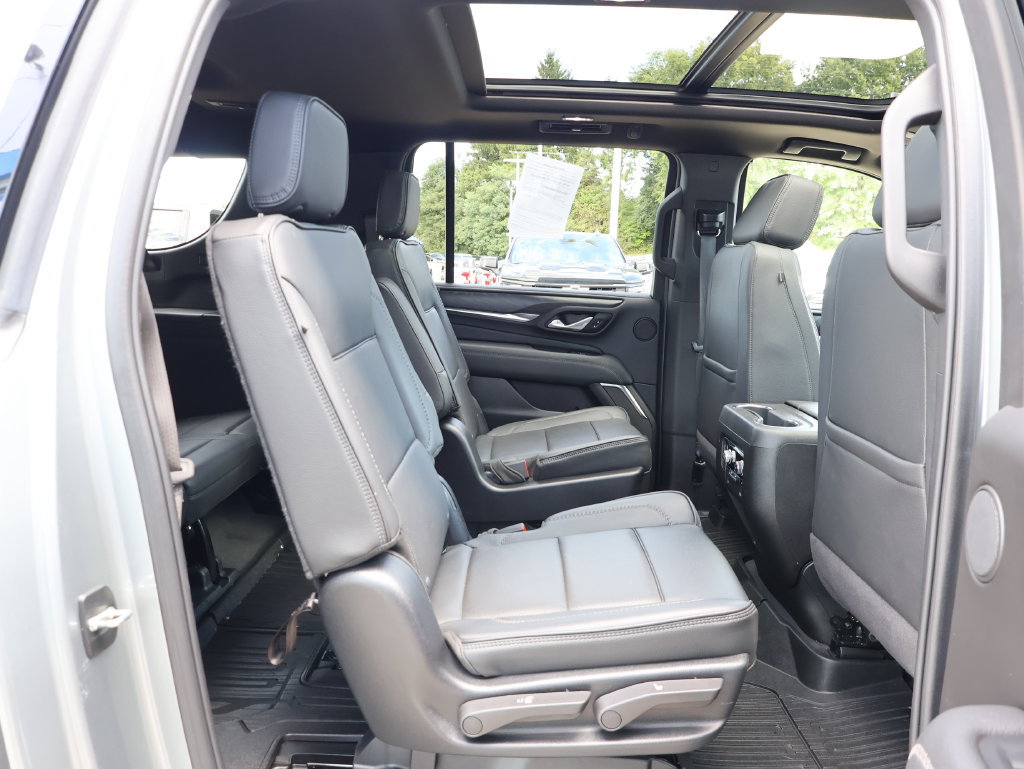 Certified 2024 GMC Yukon XL Denali AWD/4WD image 39
