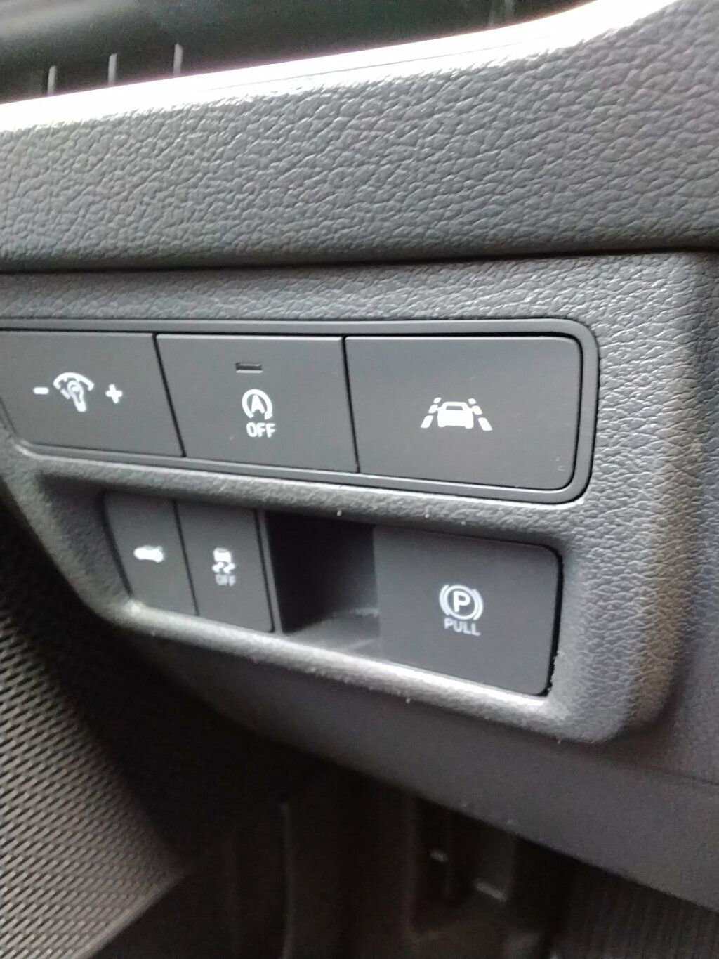 Used 2021 Hyundai Sonata SE w/ Preferred Accessory Package image 23