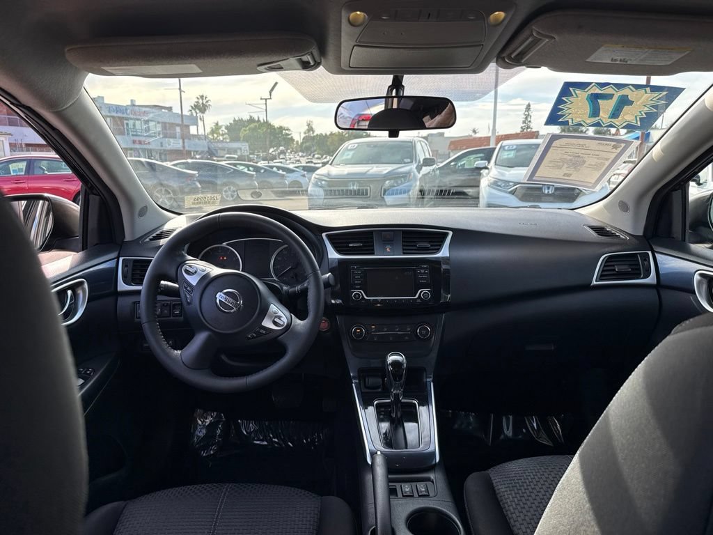 Used 2017 Nissan Sentra SR FWD image 10