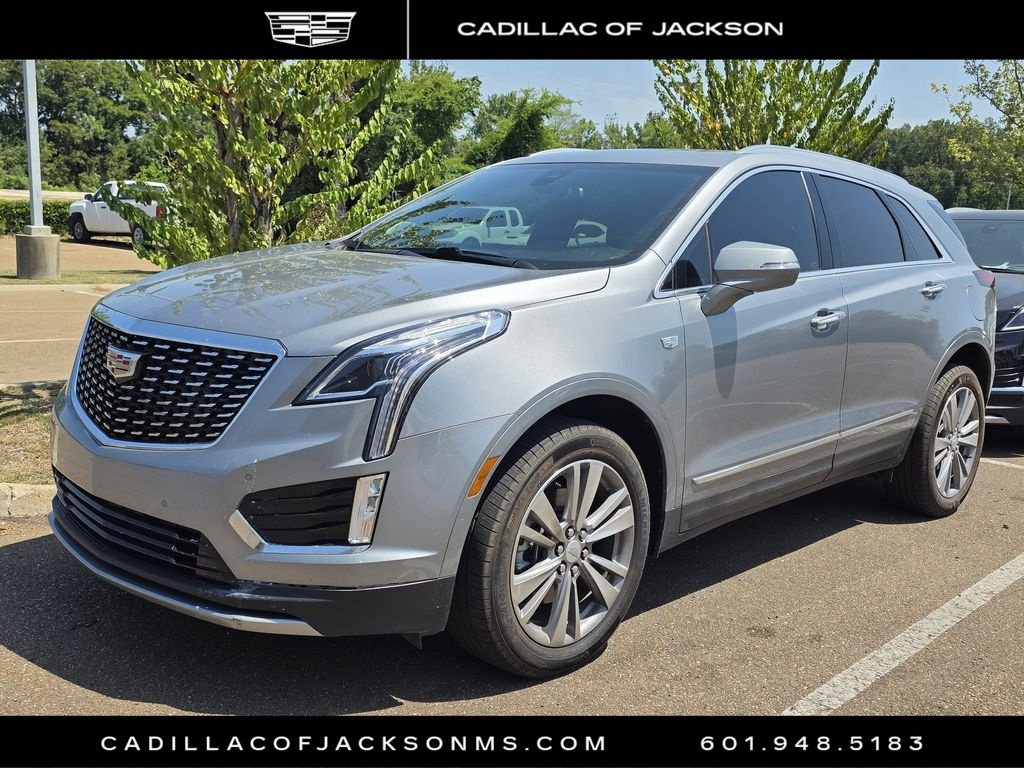 Used 2025 Cadillac XT5 Premium Luxury FWD image 7