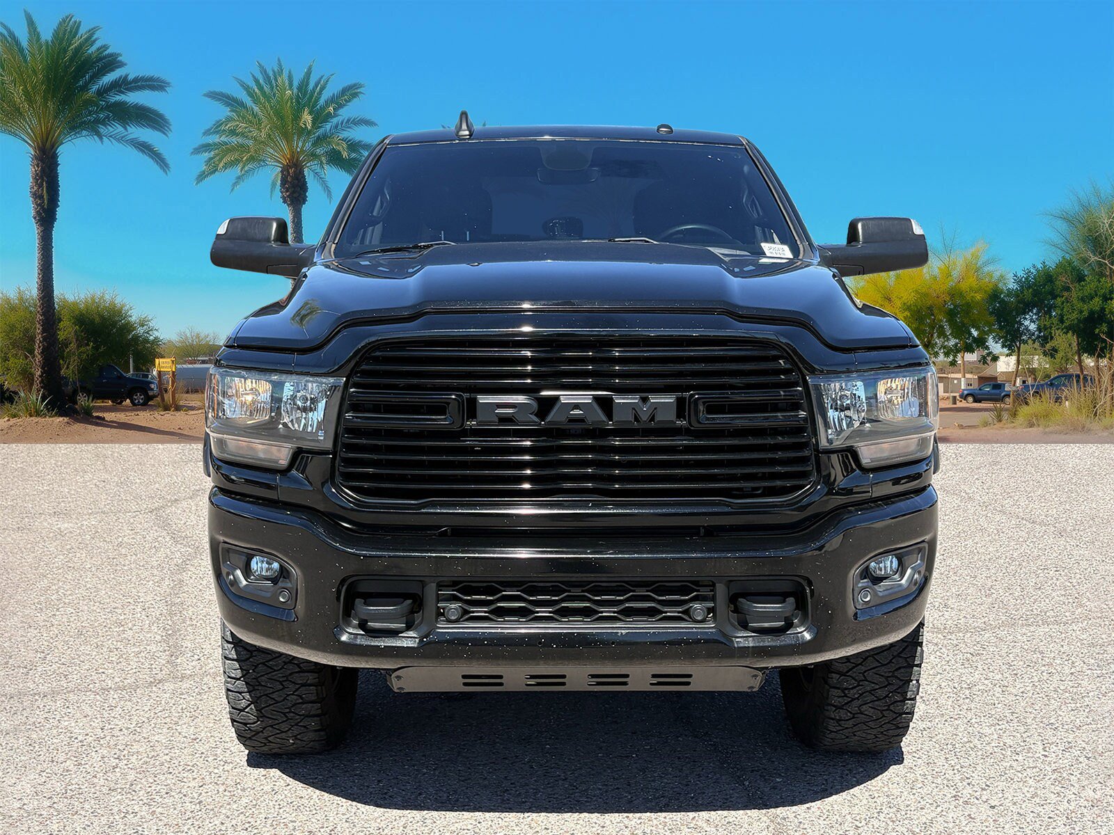 Used 2020 RAM 2500 Big Horn w/ Night Edition AWD/4WD image 9