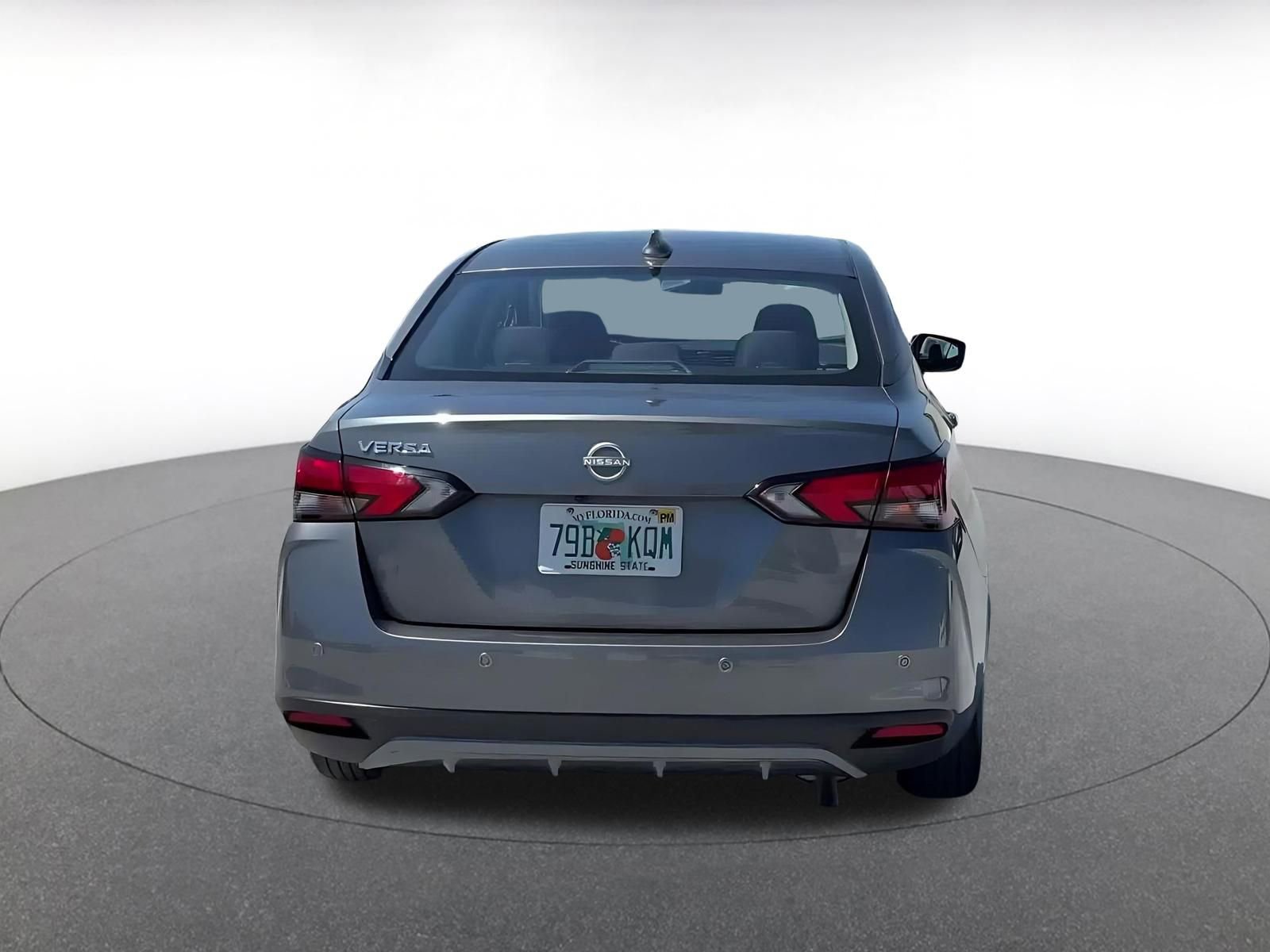 Used 2025 Nissan Versa SV FWD image 15
