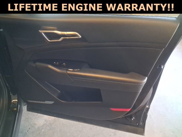 Used 2023 Kia Sportage EX image 30