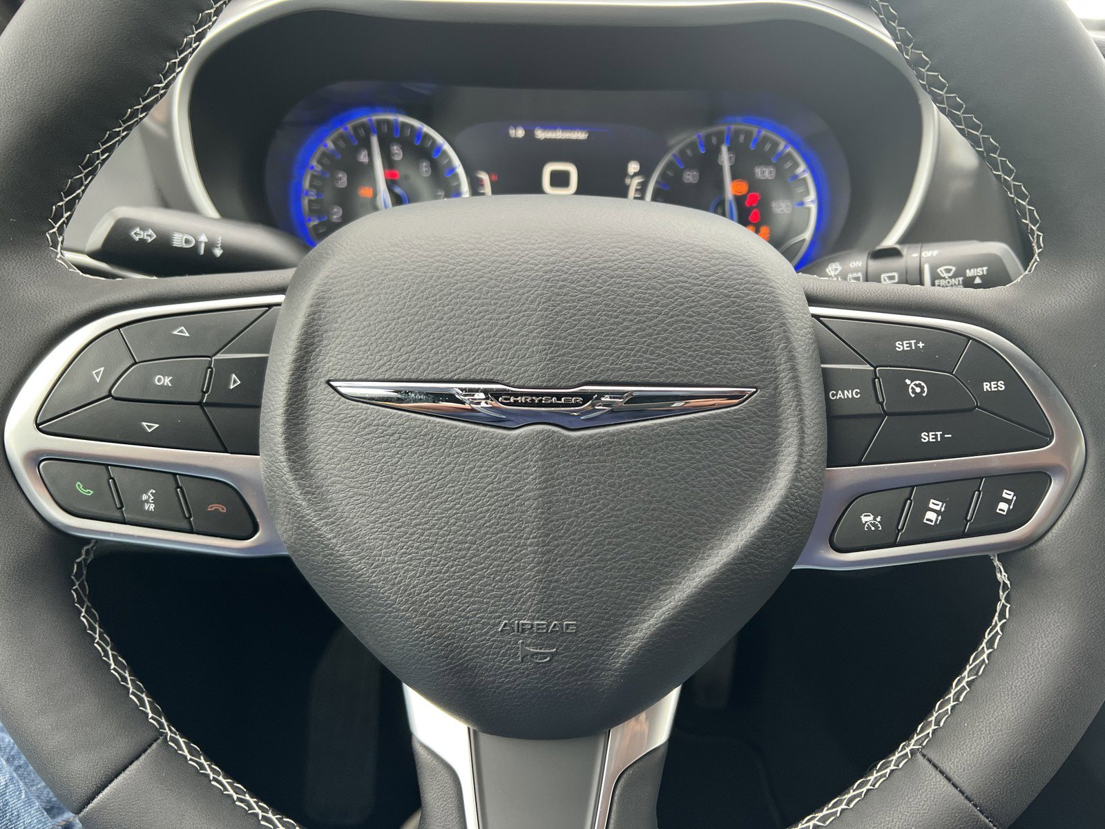 New 2026 Chrysler Voyager LX image 15