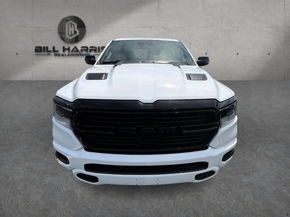 Used 2023 RAM 1500 Laramie AWD/4WD image 2