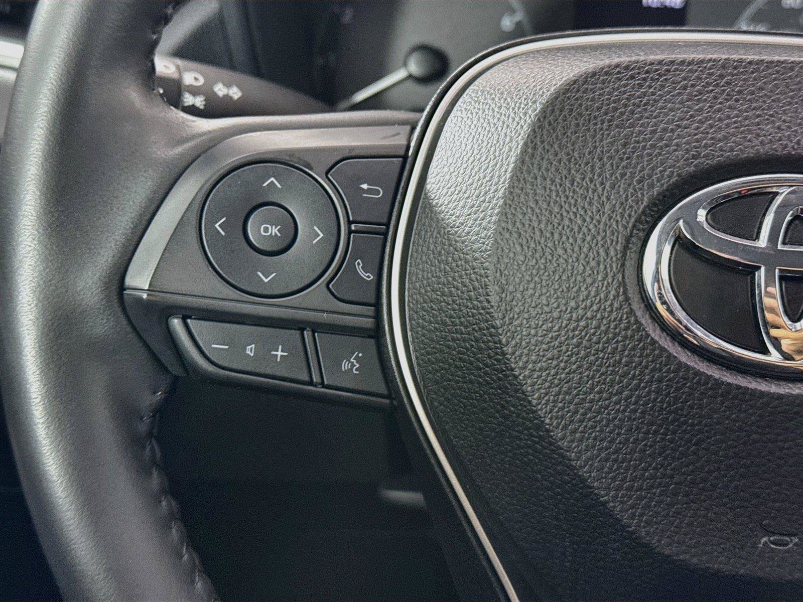 Certified 2024 Toyota Corolla Cross LE FWD image 17