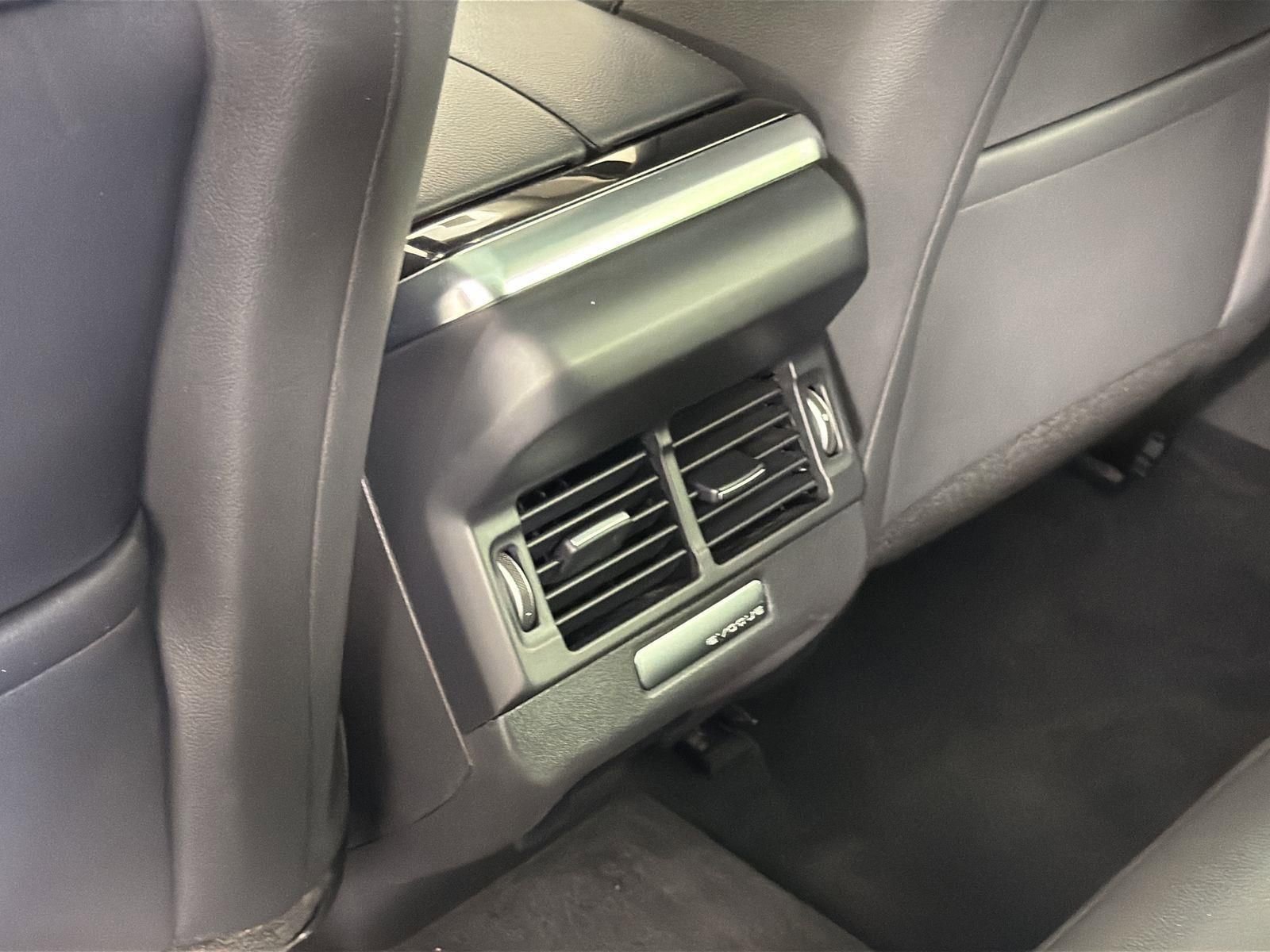Certified 2022 Land Rover Range Rover Evoque S image 28