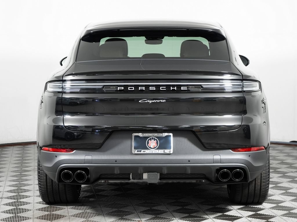 New 2026 Porsche Cayenne Coupe AWD/4WD image 6