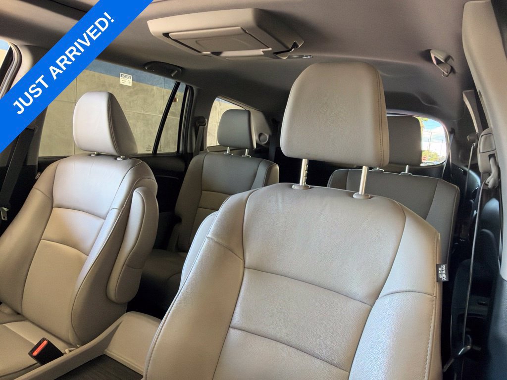 Used 2019 Honda Pilot Touring image 5