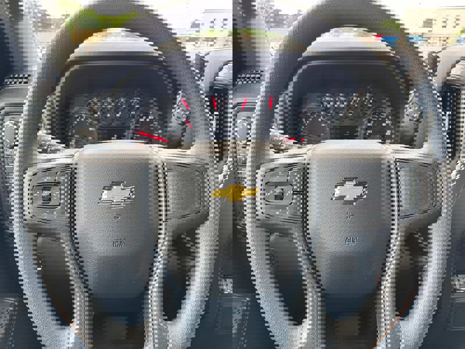 Used 2025 Chevrolet Silverado 1500 Custom image 15