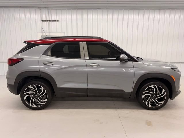 Used 2024 Chevrolet TrailBlazer RS w/ Driver Confidence Package AWD/4WD image 6