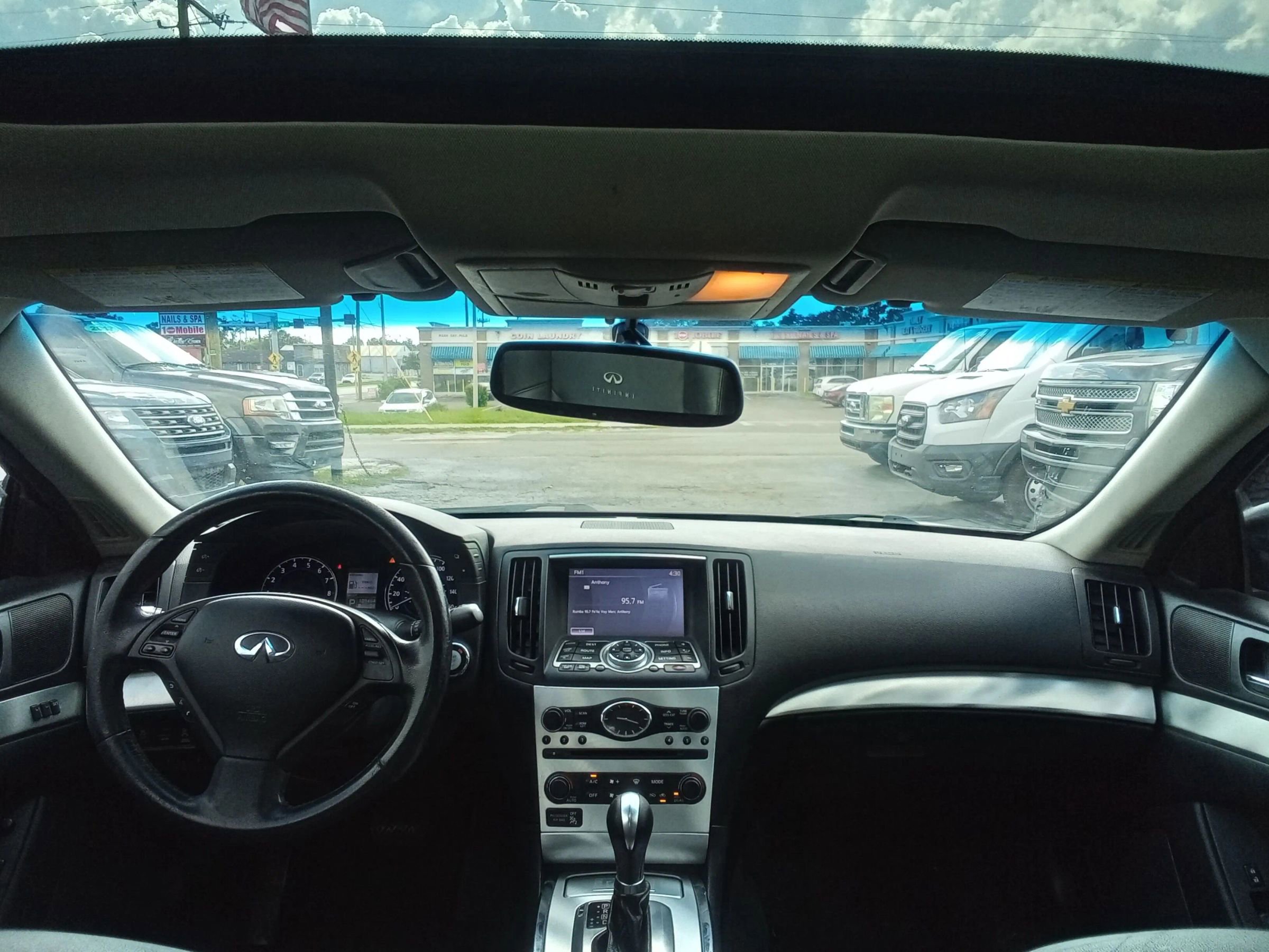 Used 2013 INFINITI G37 x Coupe w/ Premium Pkg image 11