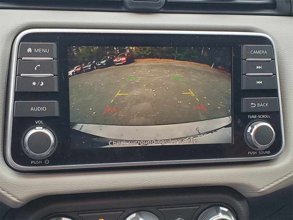 Certified 2022 Nissan Versa SV w/ Trunk Package image 5