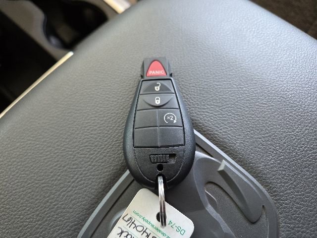 Used 2020 RAM 1500 Classic Warlock AWD/4WD image 16