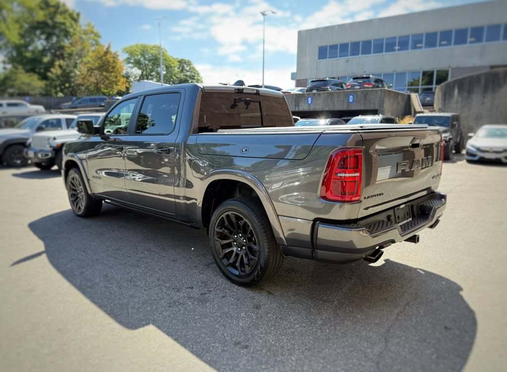 Used 2025 RAM 1500 Limited AWD/4WD image 16