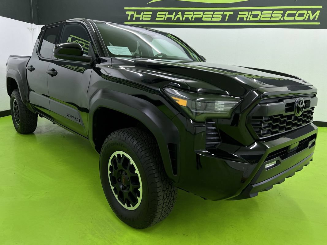 Used 2026 Toyota Tacoma TRD Off-Road AWD/4WD image 2