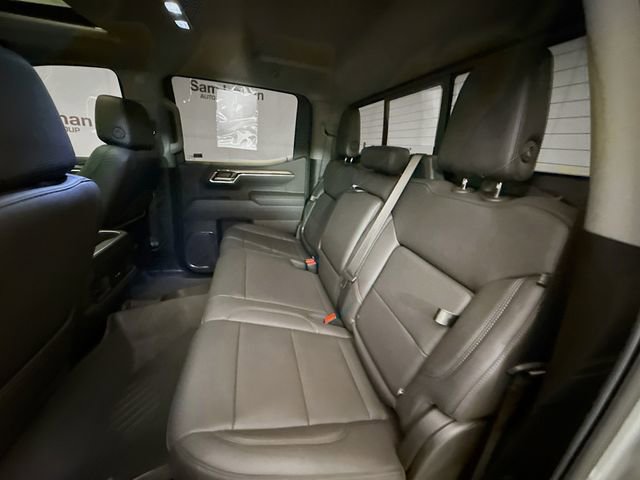 Used 2025 Chevrolet Silverado 1500 LT Trail Boss w/ Convenience Package II AWD/4WD image 28