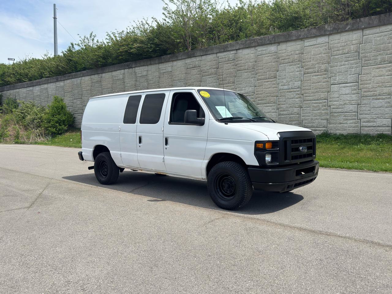 Used 2011 Ford E-250 and Econoline 250 w/ PWR Group RWD image 11