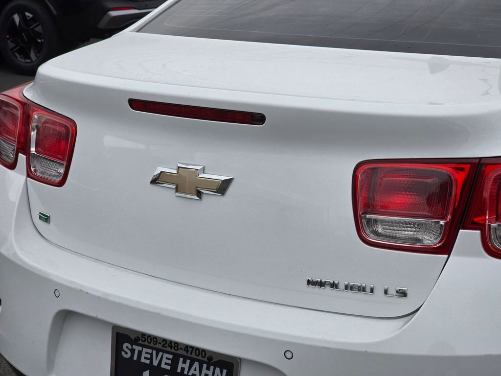 Used 2016 Chevrolet Malibu LS image 15