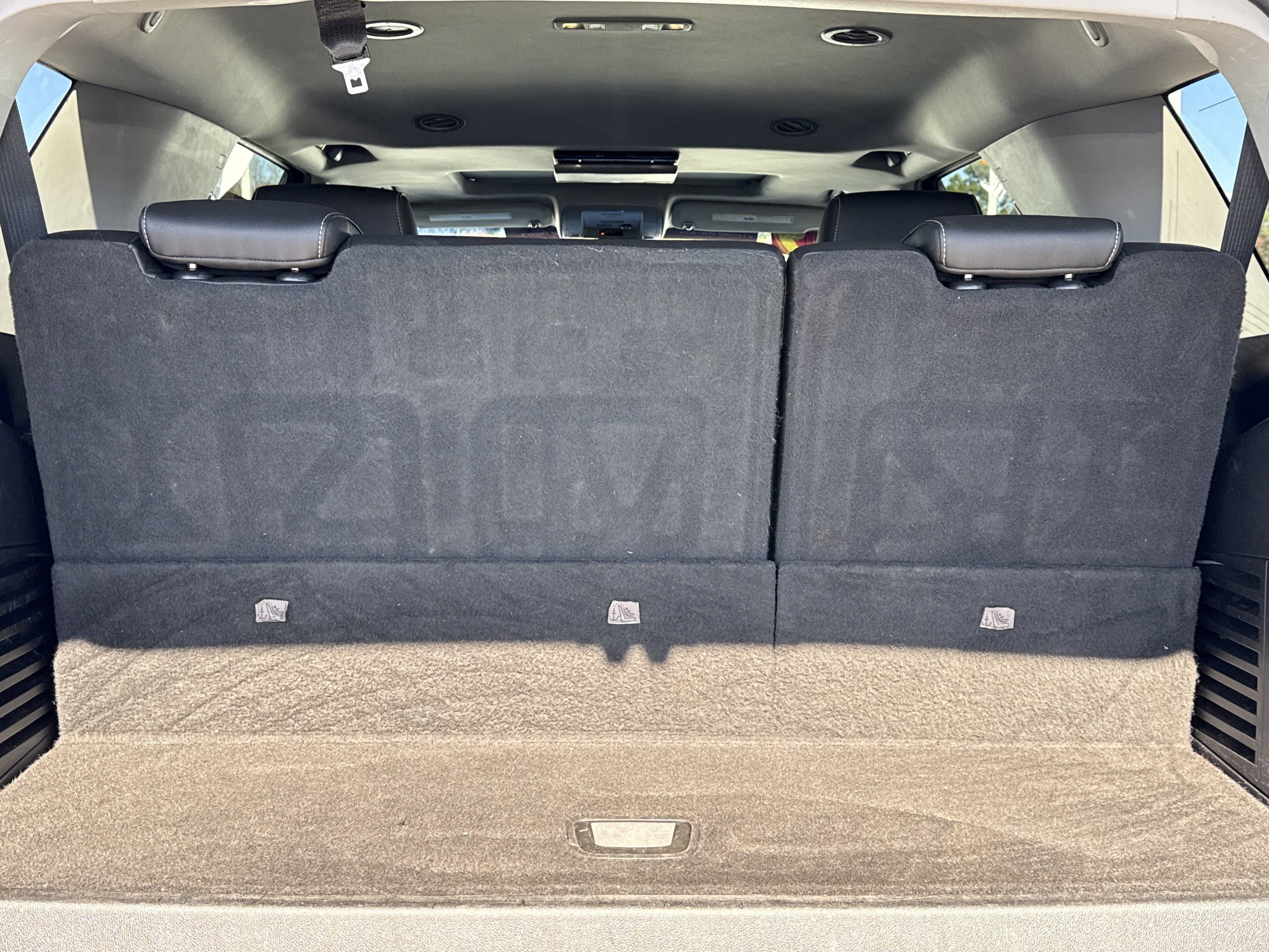 Used 2019 GMC Yukon SLT w/ Premium Edition image 34