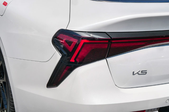 New 2026 Kia K5 GT-Line w/ GT-Line Premium Package FWD image 15
