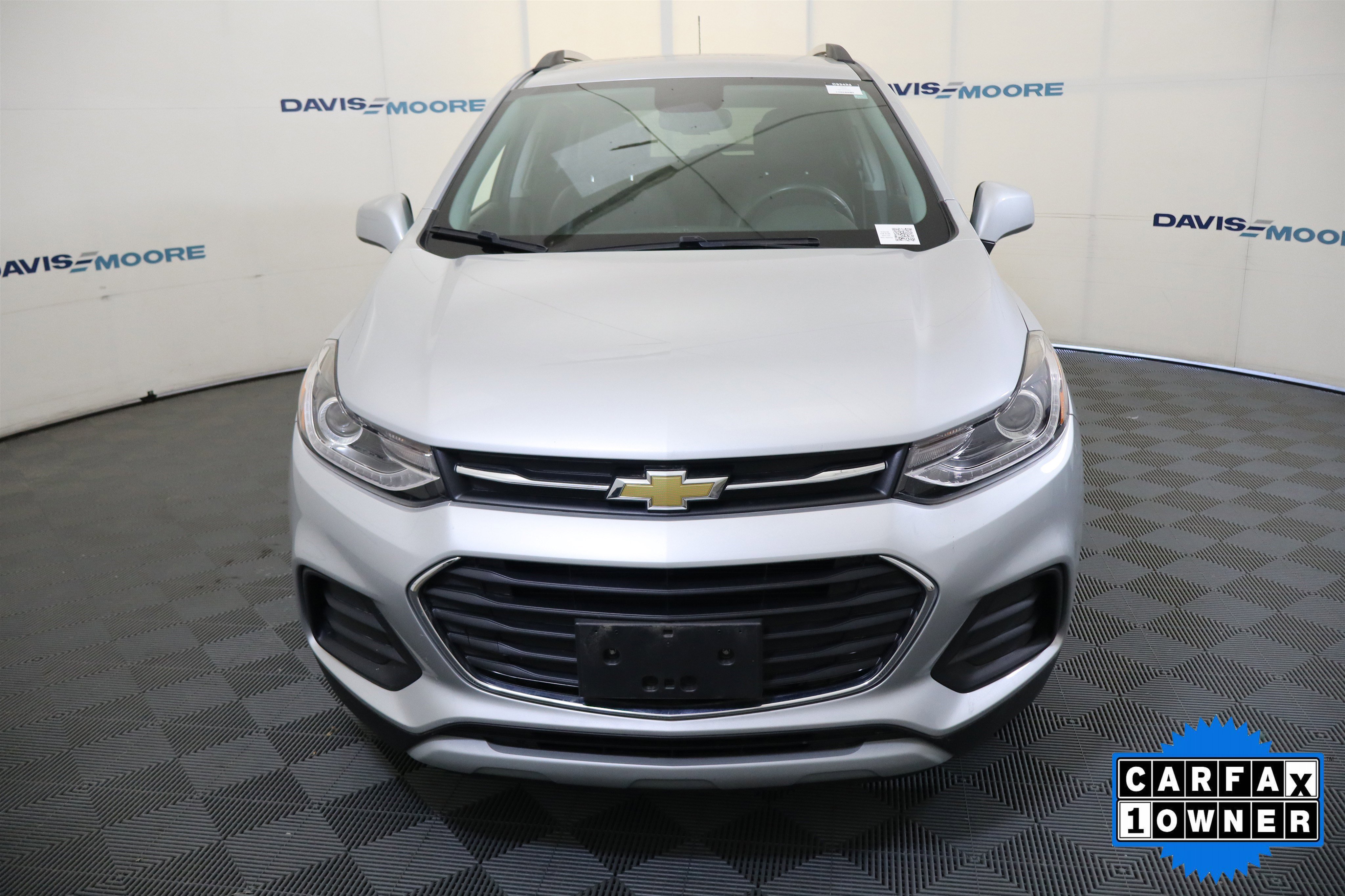 Used 2022 Chevrolet Trax LT w/ LT Convenience Package AWD/4WD image 14