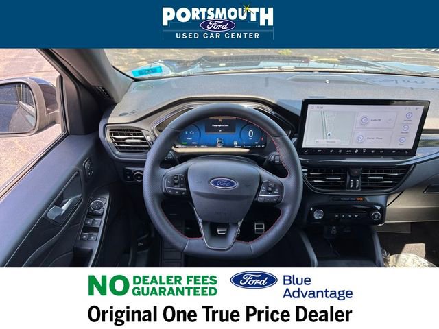 Certified 2024 Ford Escape ST-Line Select w/ Tech Pack #2 image 7