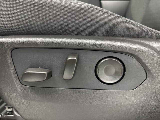 New 2026 Chevrolet Silverado 2500 Custom w/ Custom Value Package image 10