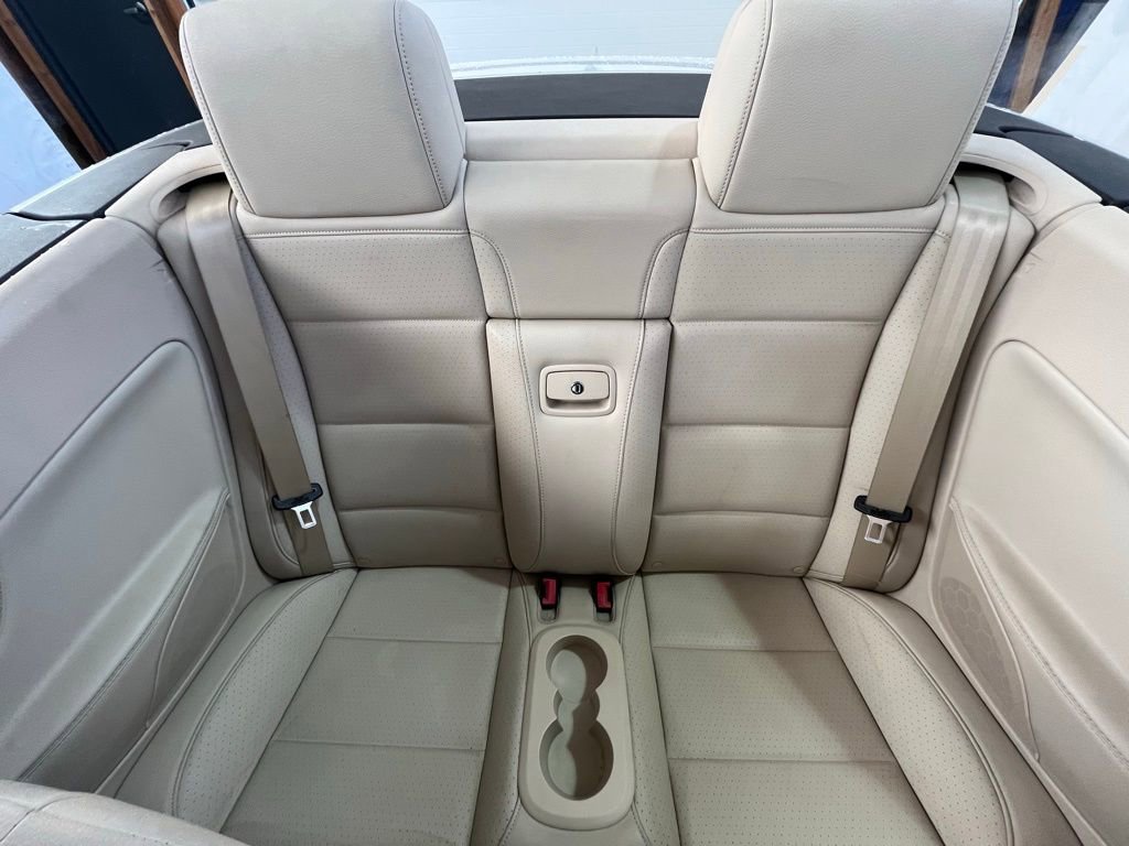 Used 2013 Volkswagen Eos Komfort image 31