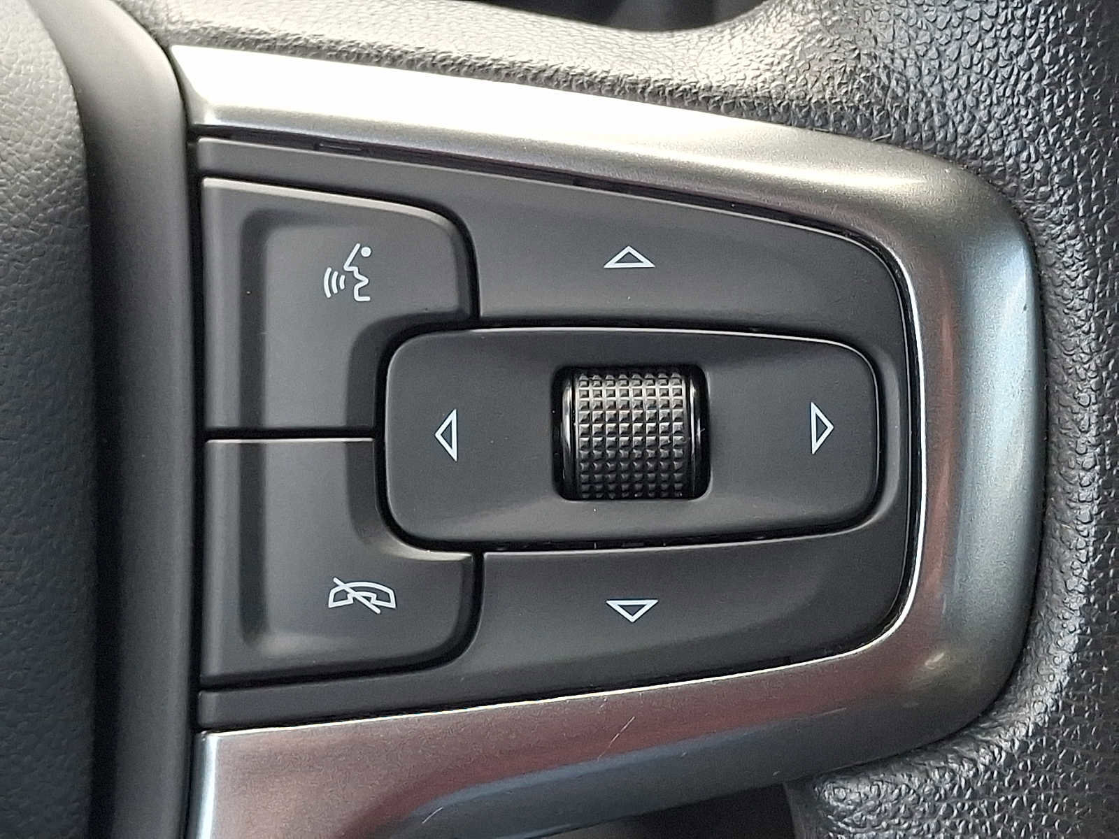 Used 2021 Chevrolet Silverado 1500 Custom w/ LPO, Dark Essentials Package AWD/4WD image 22
