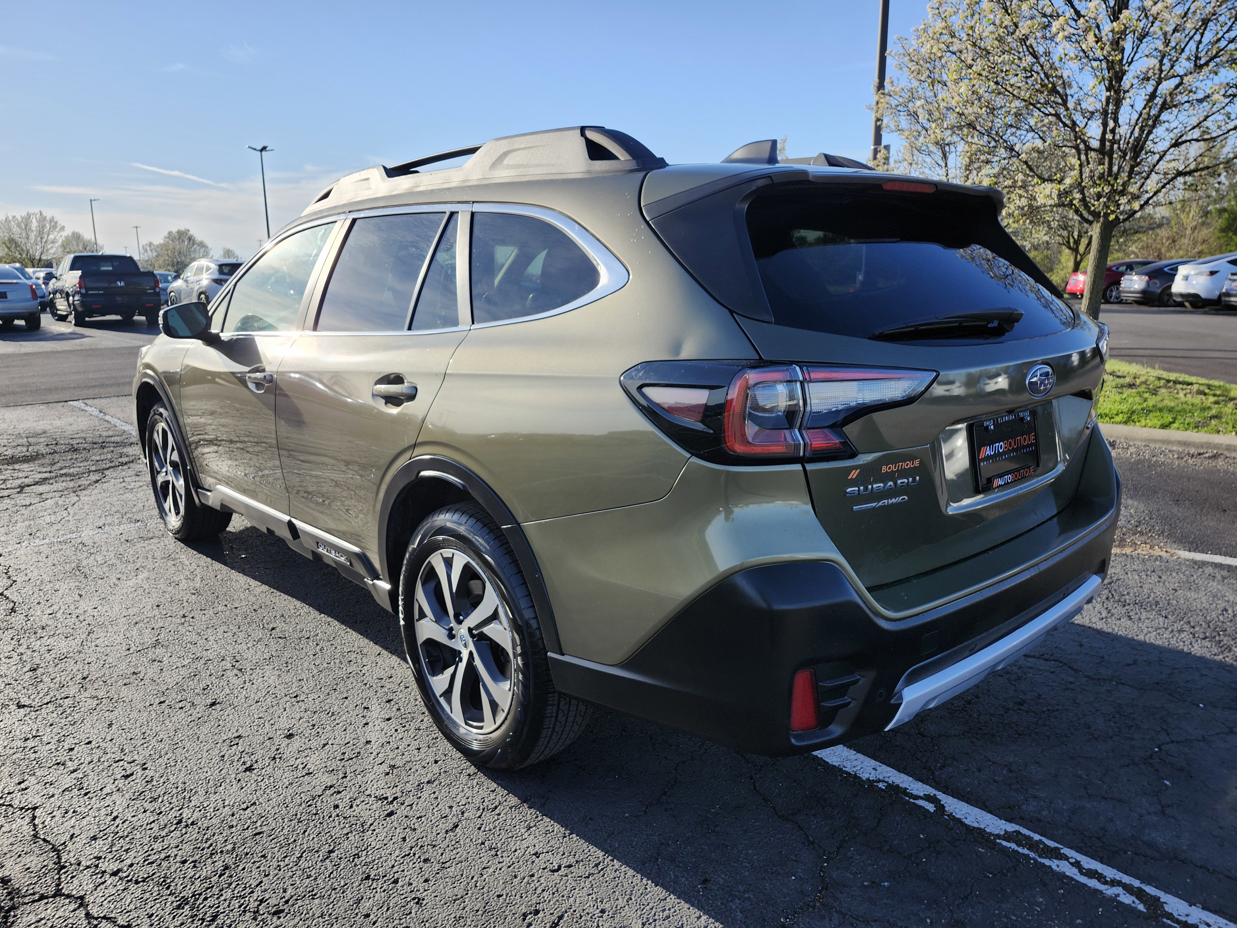 Used 2020 Subaru Outback Limited w/ Popular Package #2 image 17