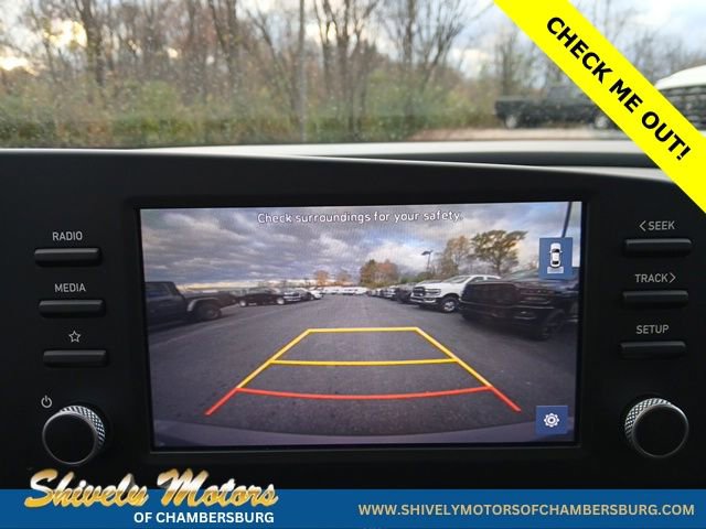Used 2023 Hyundai Elantra SEL FWD image 14