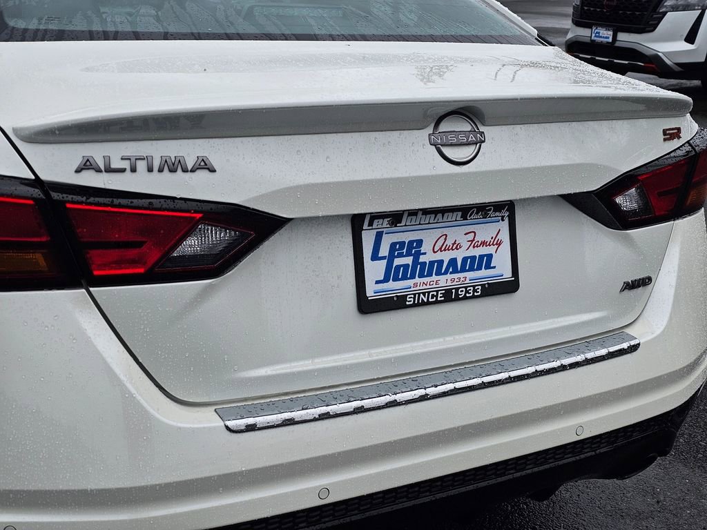 Certified 2023 Nissan Altima 2.5 SR w/ SR Premium Package image 26