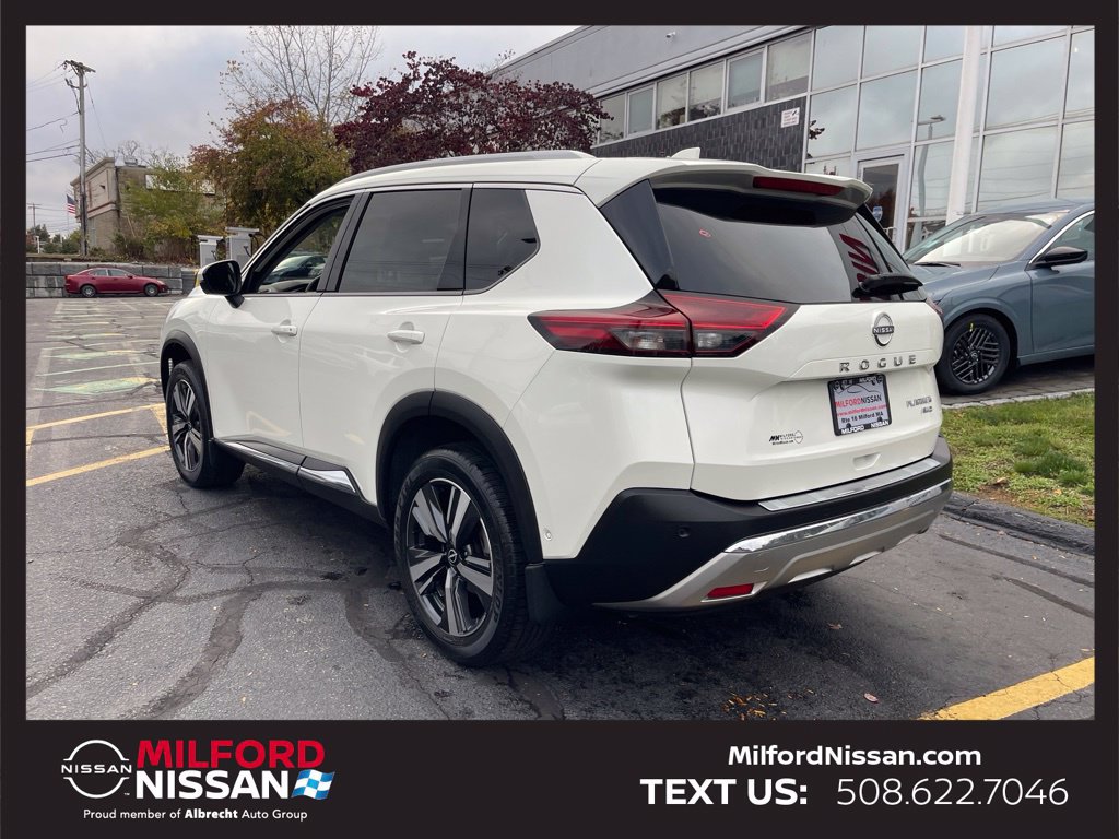 Certified 2023 Nissan Rogue Platinum w/ Platinum Premium Package AWD/4WD image 3