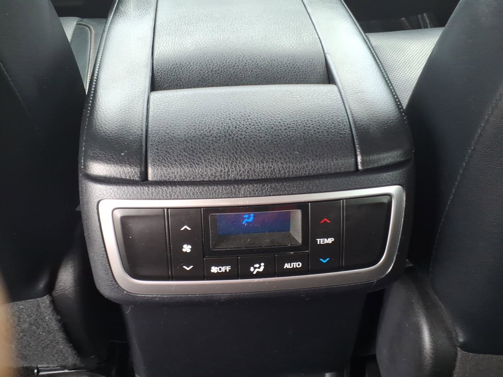 Certified 2018 Toyota Highlander Limited image 12