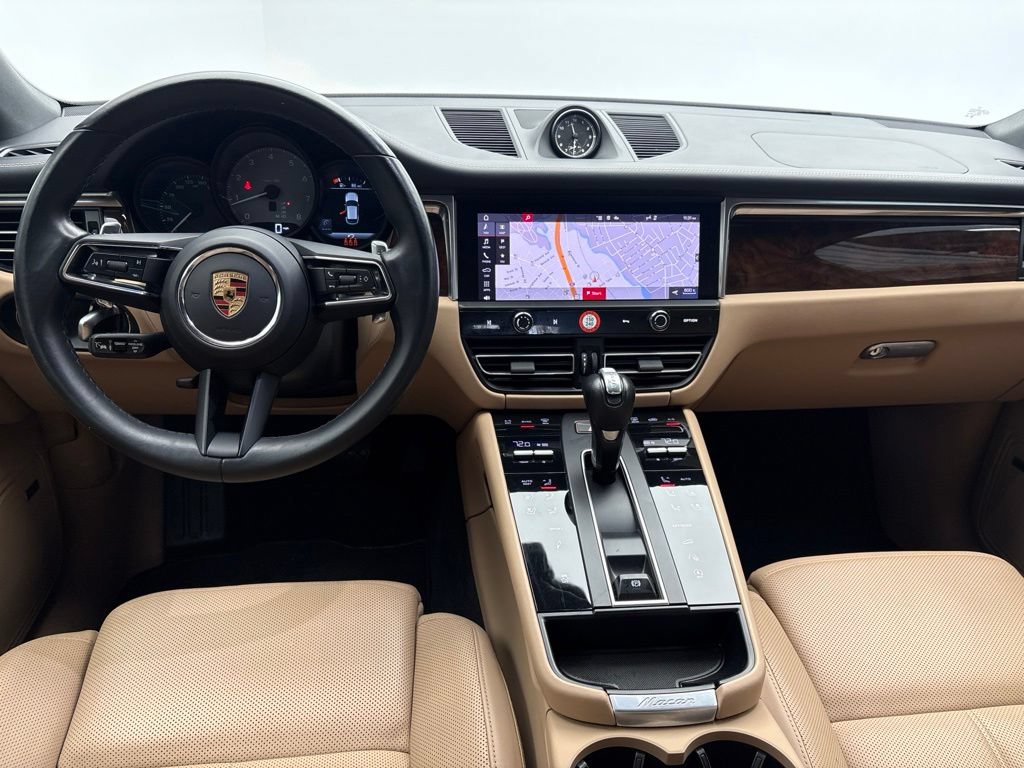 Certified 2023 Porsche Macan S AWD/4WD image 30