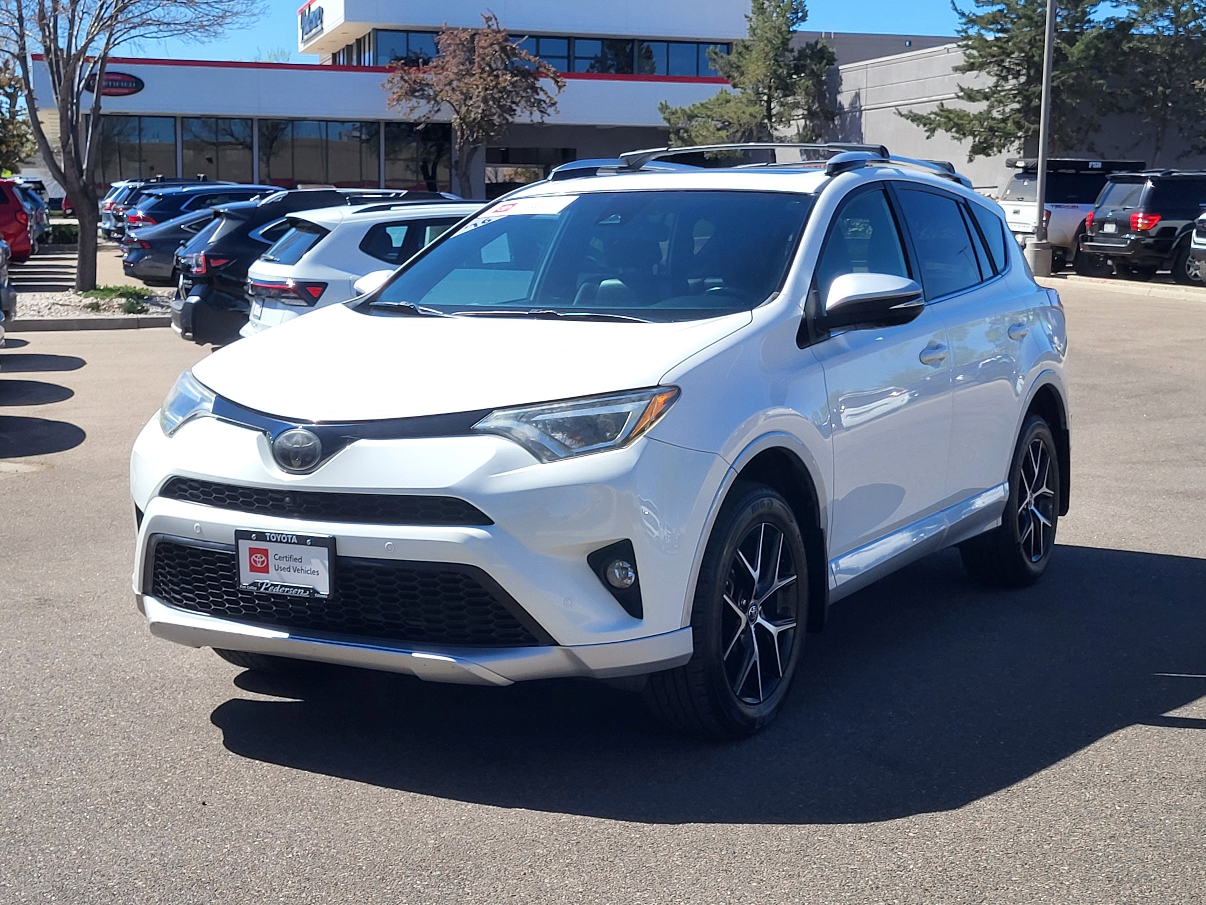 Certified 2016 Toyota RAV4 SE AWD/4WD image 4