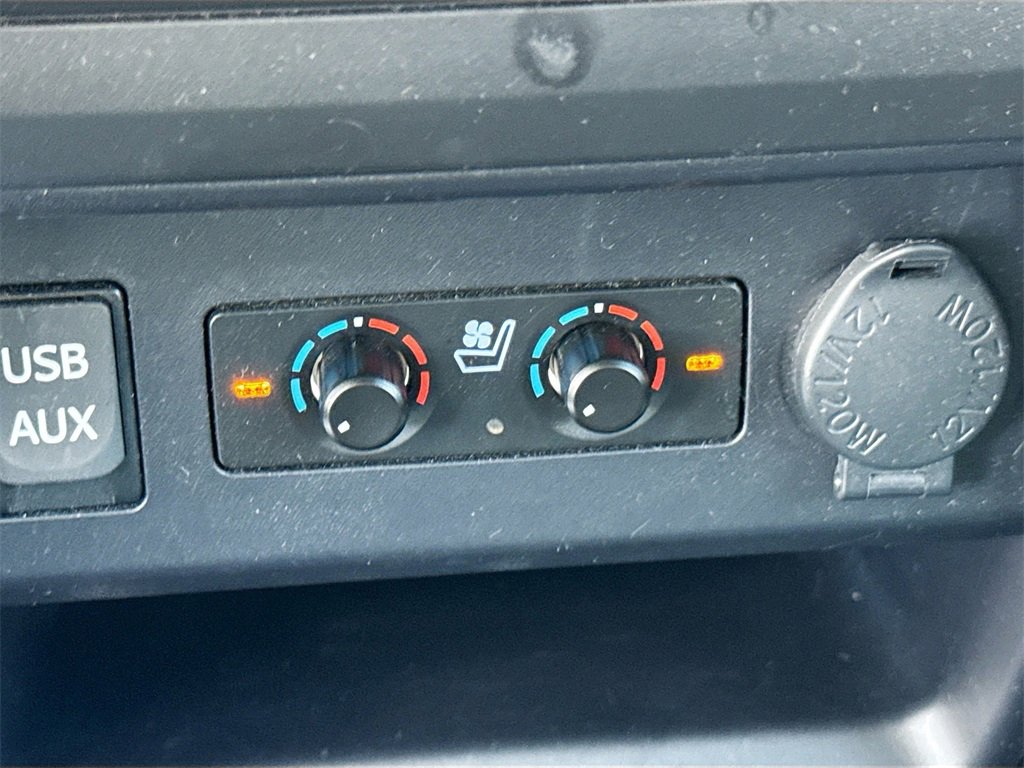 Used 2019 Toyota 4Runner Limited image 18